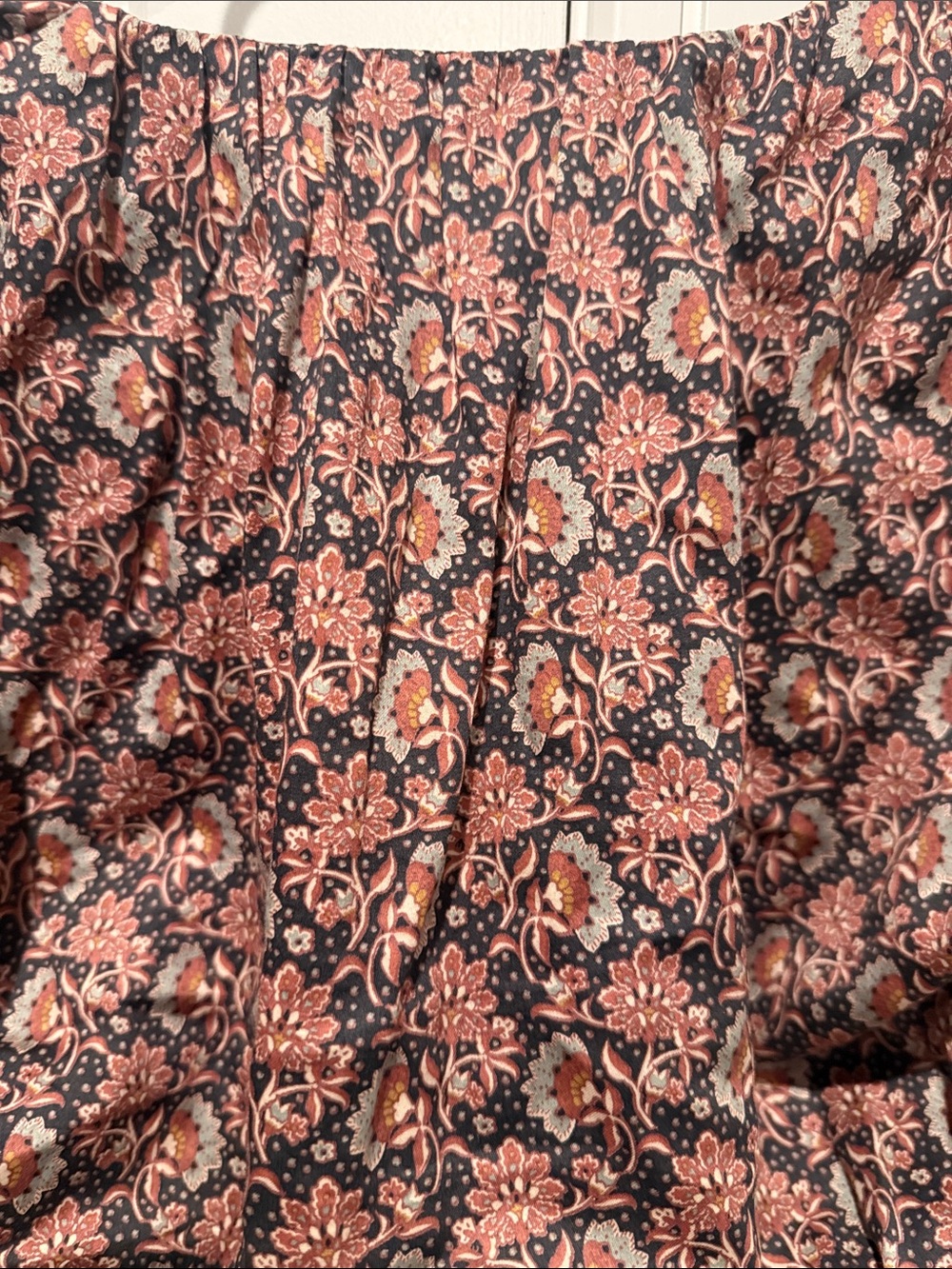 Zara Floral Twist-Front Crop Top in Pink and Black - Picture 6 of 6